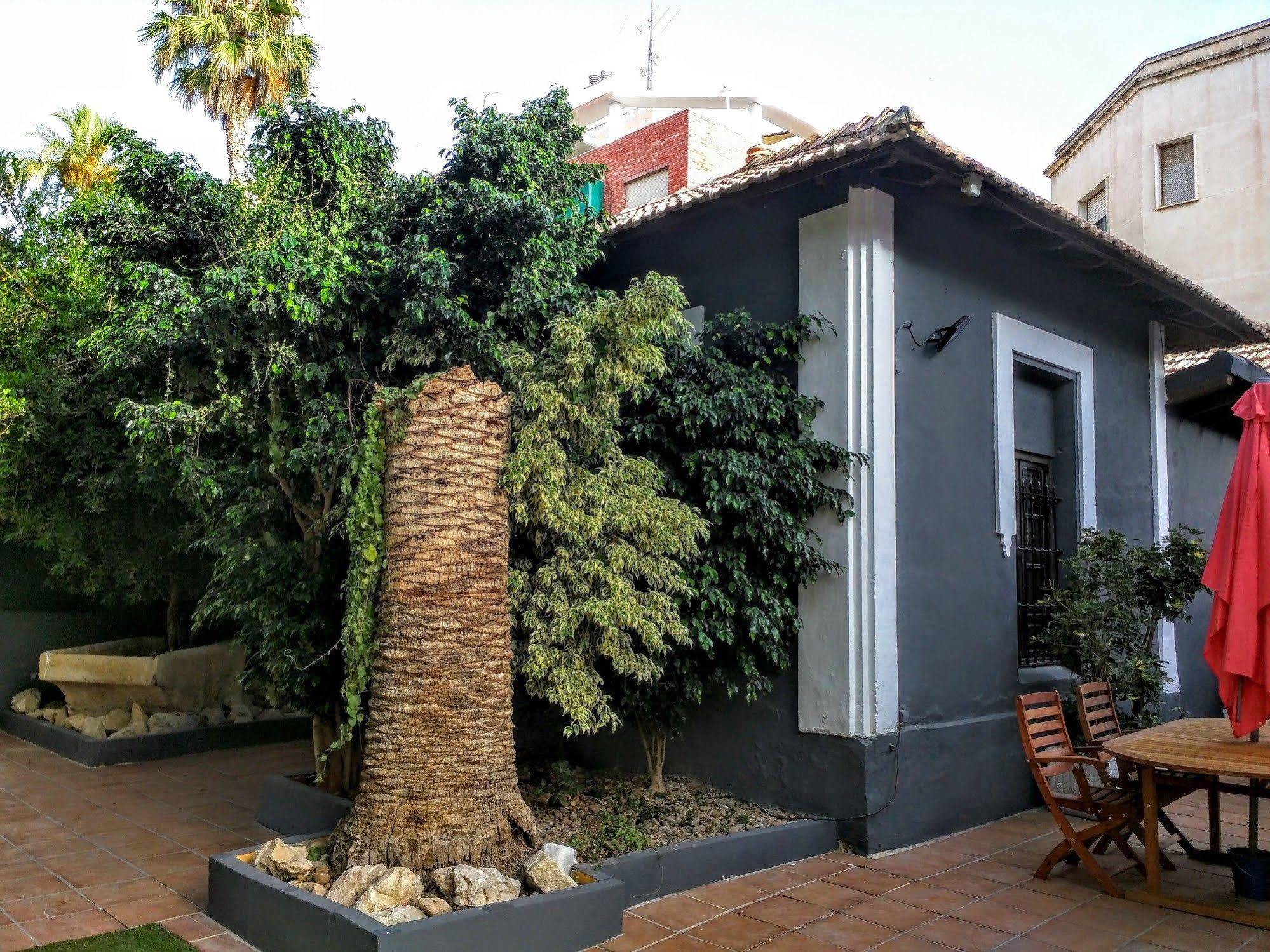 Nwt Paradise Urban Hostel Alicante Exterior photo